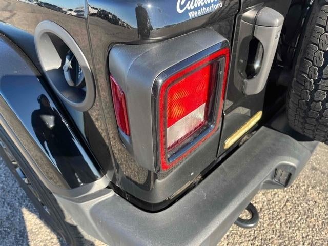 2023 Jeep Wrangler Base