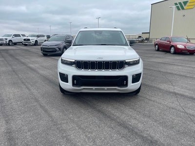 2023 Jeep Grand Cherokee Base