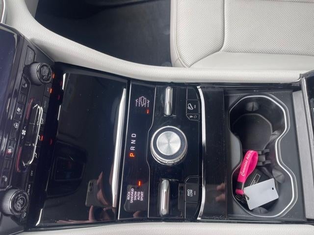 2023 Jeep Grand Cherokee Base