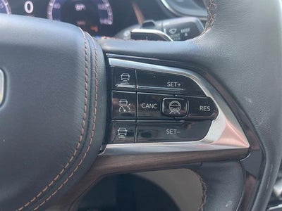 2022 Jeep Grand Cherokee Base