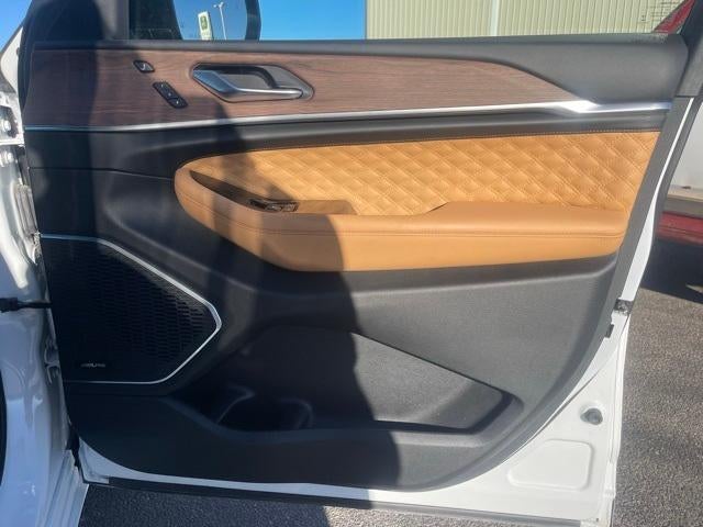 2021 Jeep Grand Cherokee L Base