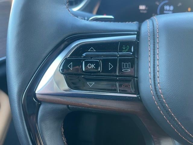 2021 Jeep Grand Cherokee L Base