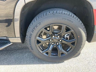 2022 Jeep Wagoneer Base