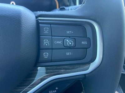 2022 Jeep Wagoneer Base