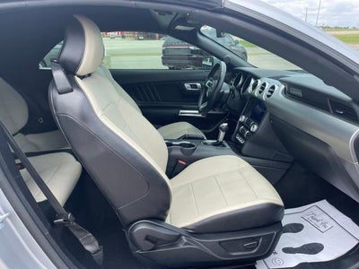 2022 Ford Mustang Base