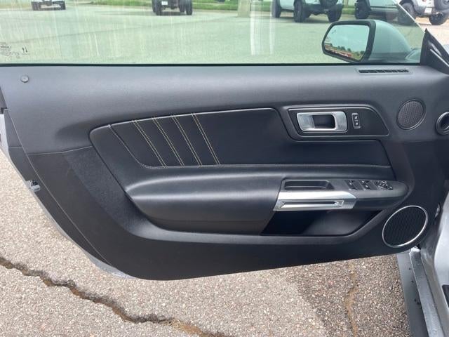 2022 Ford Mustang Base