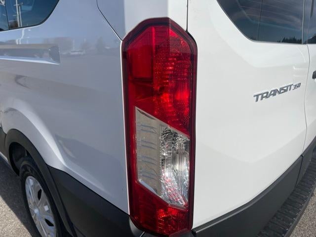 2022 Ford Transit Passenger Wagon Base