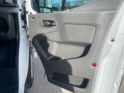 2022 Ford Transit Passenger Wagon Base