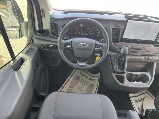 2022 Ford Transit Passenger Wagon Base