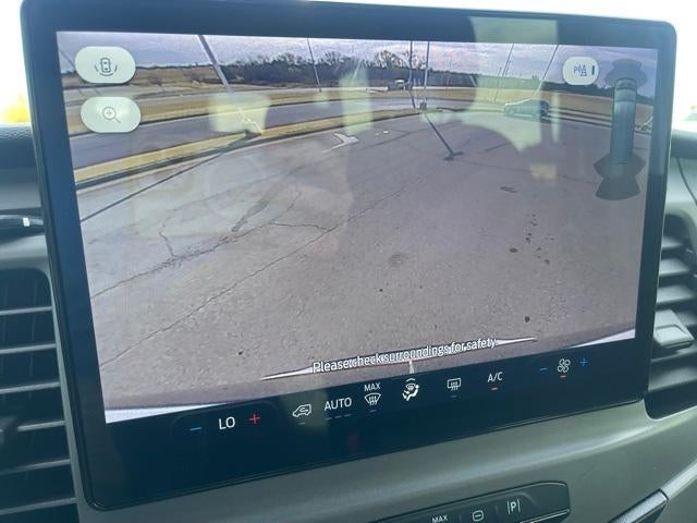 2022 Ford Transit Passenger Wagon Base