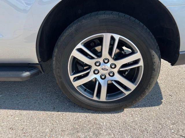 2024 Ford Expedition Base