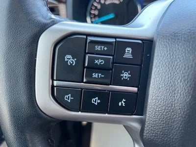 2024 Ford Expedition Base