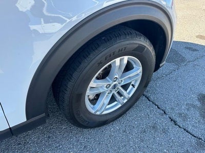 2023 Ford Explorer Base