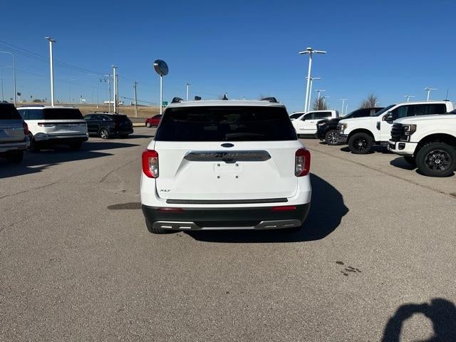 2023 Ford Explorer Base