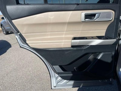 2023 Ford Explorer Base