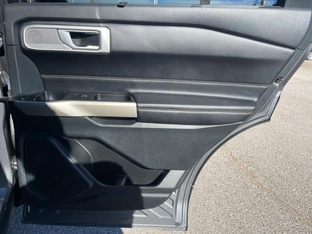 2023 Ford Explorer Base