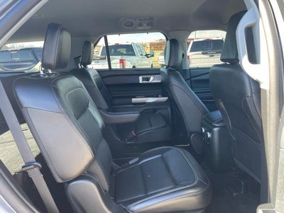 2023 Ford Explorer Base