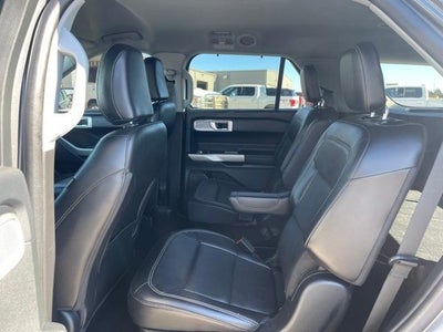 2023 Ford Explorer Base