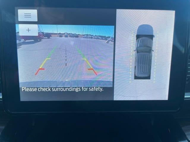 2023 Ford Explorer Base