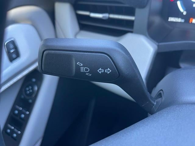 2025 Ford Explorer Base