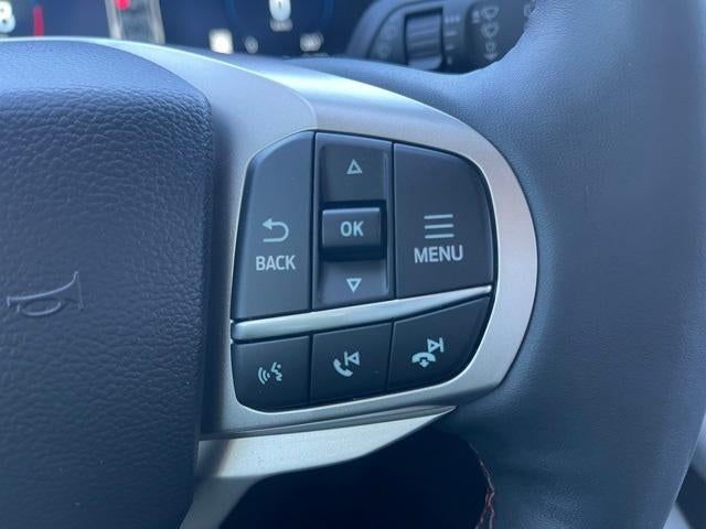 2025 Ford Explorer Base