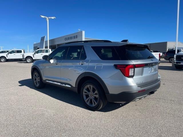 2025 Ford Explorer Base