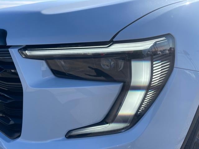 2026 GMC Acadia Base