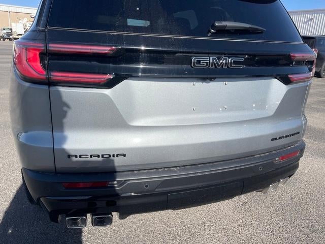 2026 GMC Acadia Base