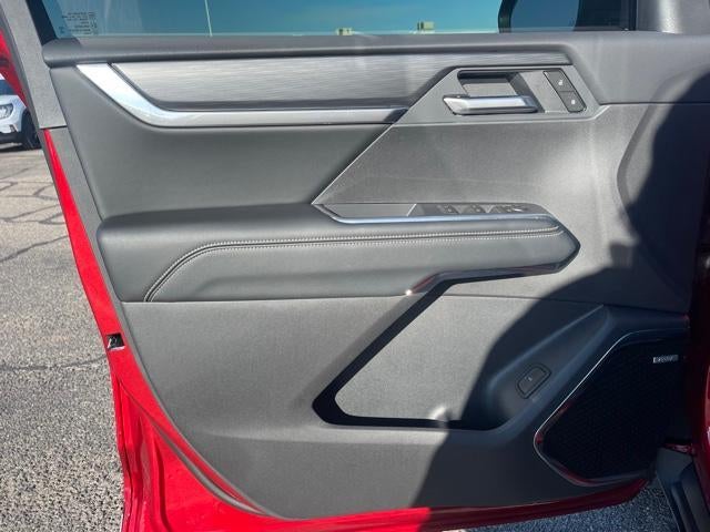 2026 GMC Acadia Base