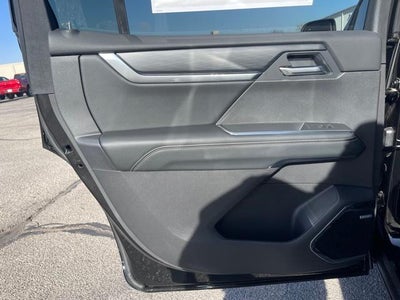 2026 GMC Acadia Base