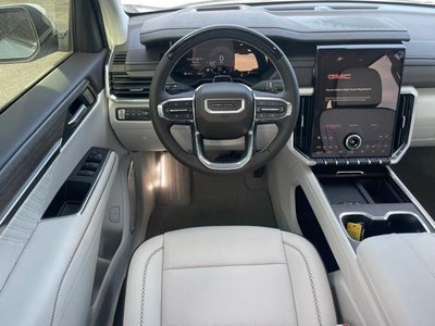 2026 GMC Acadia Base