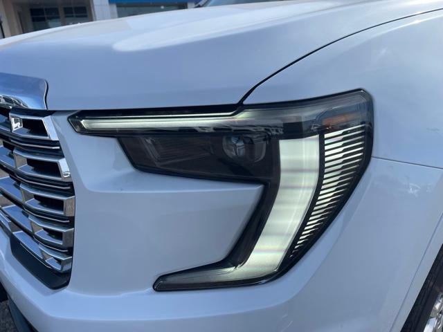 2026 GMC Acadia Base