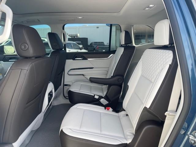 2026 GMC Acadia Base