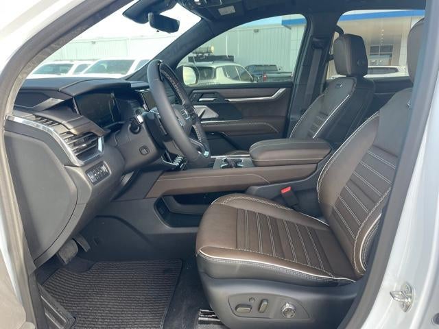 2026 GMC Acadia Base