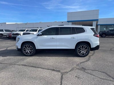 2026 GMC Acadia Base
