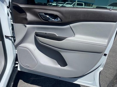 2018 GMC Acadia Base