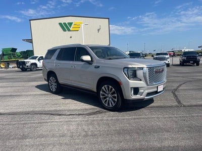2021 GMC Yukon Base