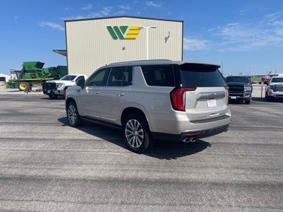 2021 GMC Yukon Base