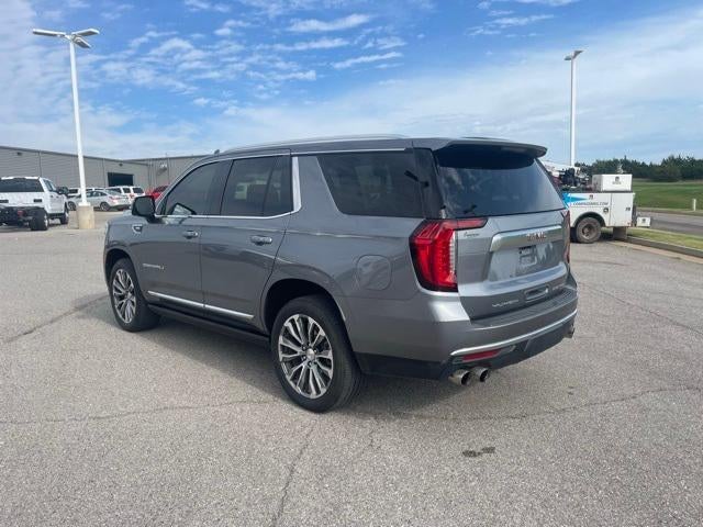 2021 GMC Yukon Base
