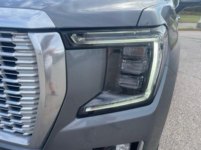 2021 GMC Yukon Base