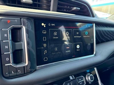 2023 GMC Yukon XL Base