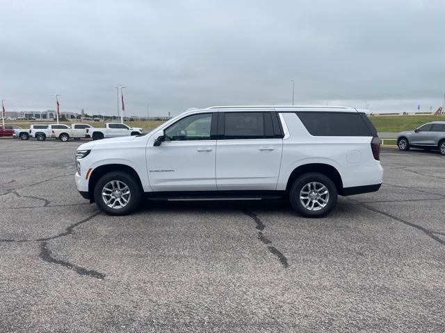 2025 Chevrolet Suburban Base