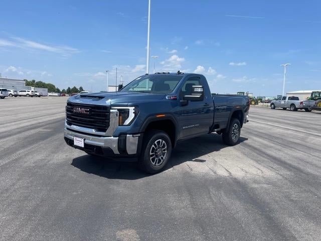 2025 GMC Sierra 3500 HD Base