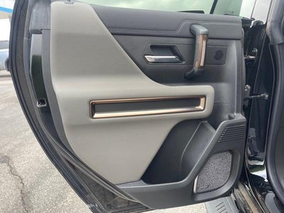 2025 GMC HUMMER EV Pickup Base