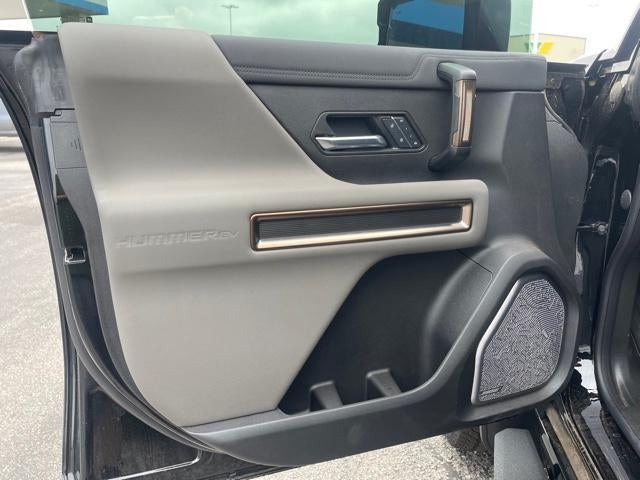 2025 GMC HUMMER EV Pickup Base