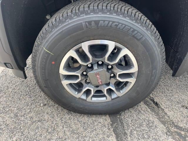 2025 GMC Sierra 2500 HD Base