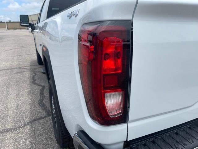 2025 GMC Sierra 2500 HD Base