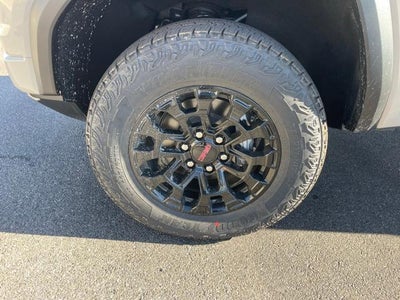 2026 GMC Canyon Base