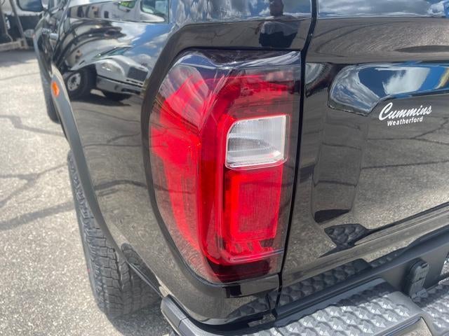 2025 GMC Canyon Base