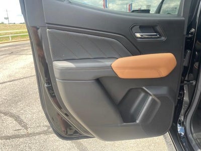 2025 GMC Canyon Base